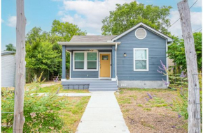 Cozy and Gorgeous 2BR1BA Near Amazing Downtown
